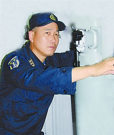 　董必文