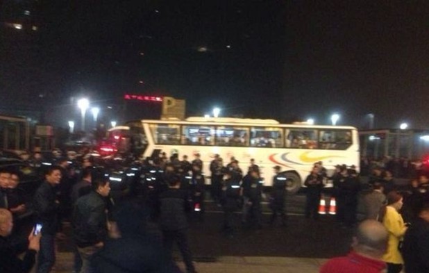 鄭州會所被查現(xiàn)場