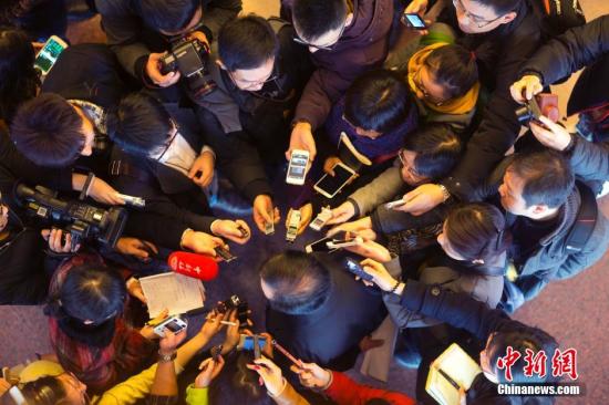 全國政協(xié)十二屆二次會(huì)議下午3時(shí)開幕1