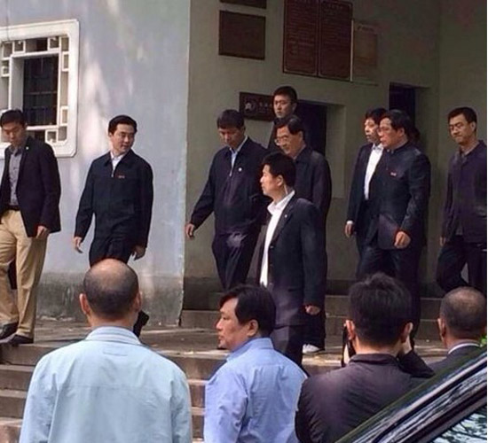 胡錦濤到訪湖南大學(xué)3