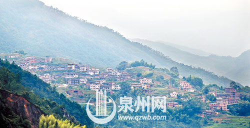 藏在大山里的旗星村，教育資源匱乏卻人才輩出。