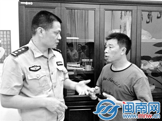 聽民警介紹妻子搭乘客車出事故，張家喜目瞪口呆1分